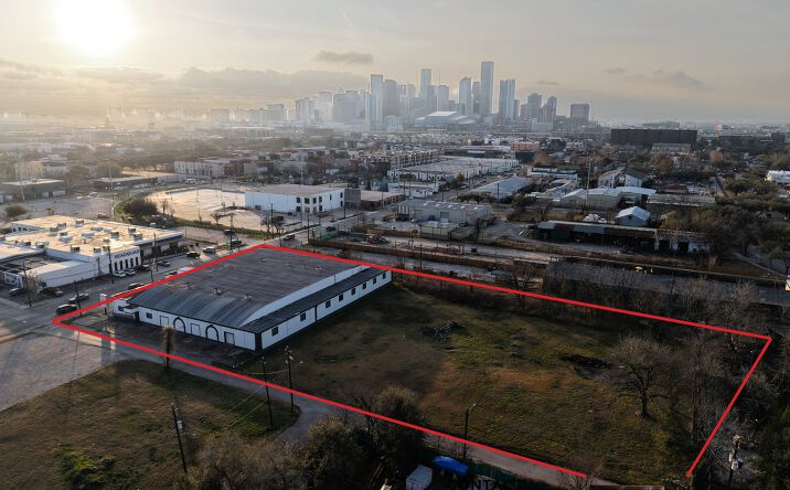 Pictures of Industrial, Land, Mixed Use, Office property located at 3311 Canal St, Houston, TX 77003 for sales - image #1