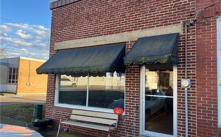 Pictures of Office property located at 302 W. 2nd st, Stover, MO 65078 for sales - image #1