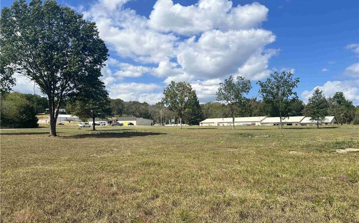 Pictures of Land property located at 14 Acres 7 Highway, Warsaw, MO 65355 for sales - image #1