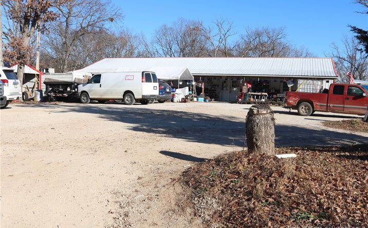 Pictures of Business for Sale, Retail property located at 30860 & 4303 Webb Loop & Dogwood, Gravois Mills, MO 65037 for sales - image #1