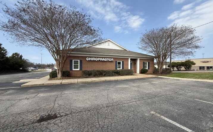 Pictures of Office property located at 1505 Lafayette Pkwy, LaGrange, GA 30241 for sales - image #1