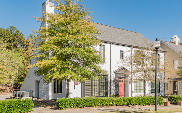 Pictures of Office property located at 1023 Edenton St, Birmingham, AL 35242 for sales - image #1