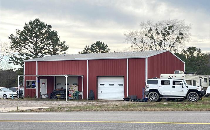 Pictures of Industrial, Retail, Special Purpose property located at 9339 AR-59, Cedarville, AR 72932 for sales - image #1