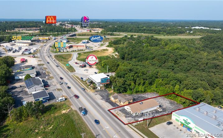 Pictures of Office property located at 1039 E US Highway 54, Camdenton, MO 65020 for sales - image #1