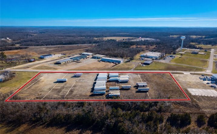 Pictures of Land, Industrial property located at 101 Industrial Park Drive, Eldon, MO 65026 for sales - image #1