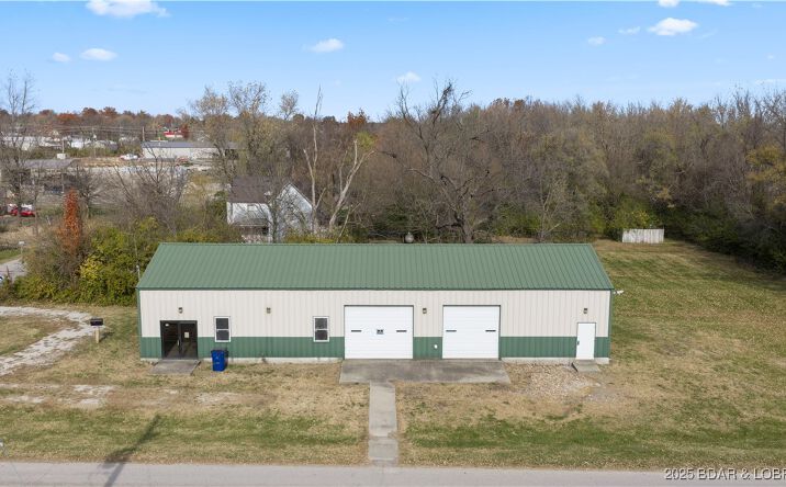 Pictures of Industrial property located at 801 E 8th Street, Eldon, MO 65026 for sales - image #1