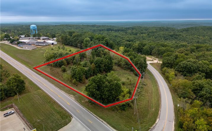 Pictures of Land, Industrial, Multifamily property located at TBD Hwy 5 & Hwy RA, Laurie, MO 65037 for sales - image #1
