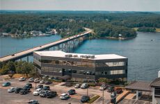 29902932