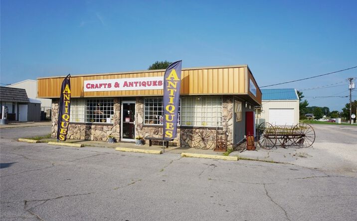 Pictures of Business for Sale, Retail property located at 603 South Hwy 5, Versailles, MO 65084 for sales - image #1