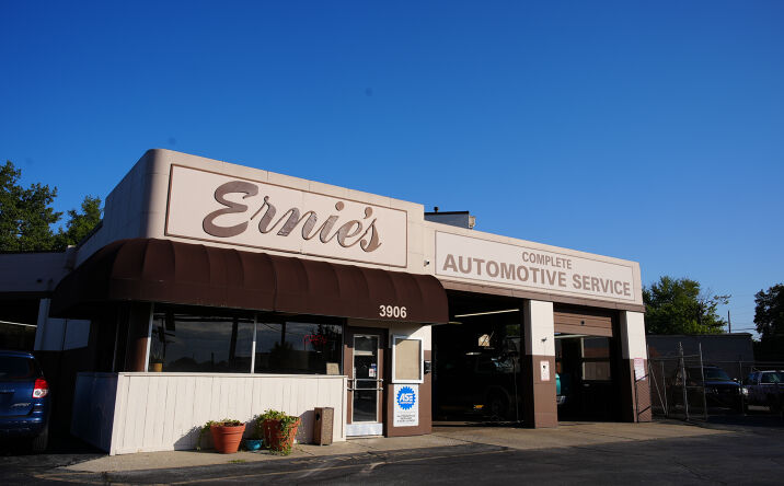 Pictures of Industrial, Special Purpose property located at 3906 E Main St, Columbus, OH 43213 for sales - image #1
