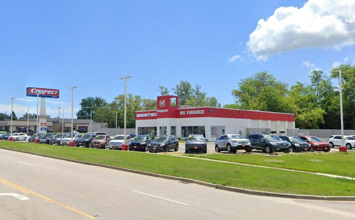 Pictures of Retail property located at 3375 Grand Ave, Waukegan, IL 60085 for sales - image #1