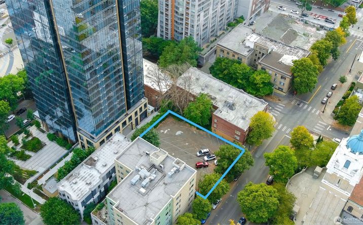 Pictures of Land property located at 815 9th Ave, Seattle, WA 98104 for sales - image #1