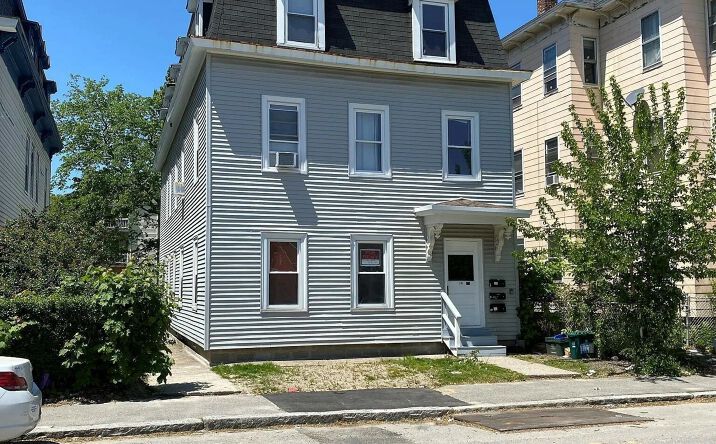 Pictures of Multifamily property located at 15 Goulding St, Worcester, MA 01609 for sales - image #1