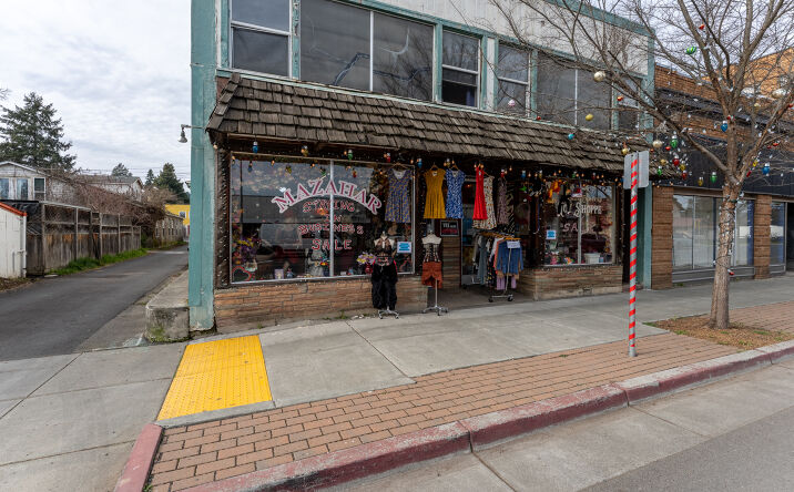 Pictures of Special Purpose property located at 38 S. Main St., Willits, CA 95490 for sales - image #1