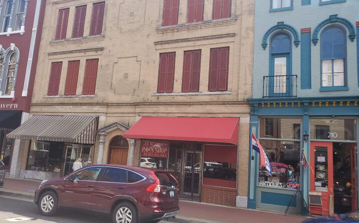 Pictures of Special Purpose property located at 208 Broadway, Paducah, KY 42001 for sales - image #1