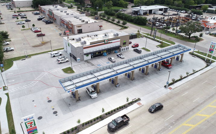 Pictures of Retail property located at 1103 W Main St, La Porte, TX 77571 for sales - image #1