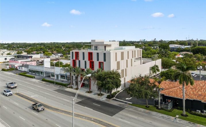 Pictures of Mixed Use, Office property located at 8966 Bird Road, Miami, FL 33165 for sales - image #1