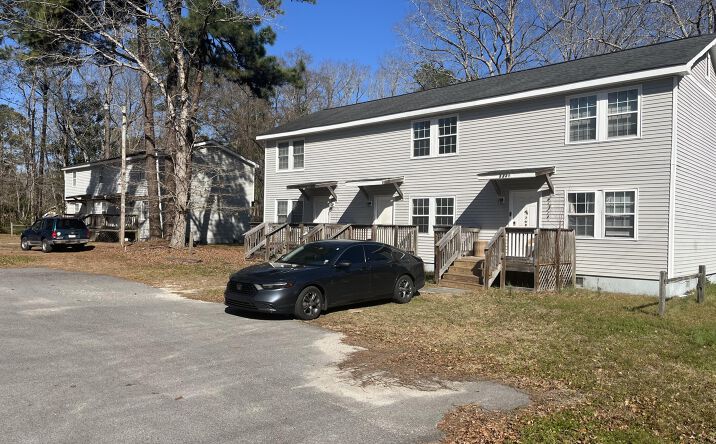 Pictures of Multifamily property located at 128 Themens Road, Moncks Corner, SC 29461 for sales - image #1