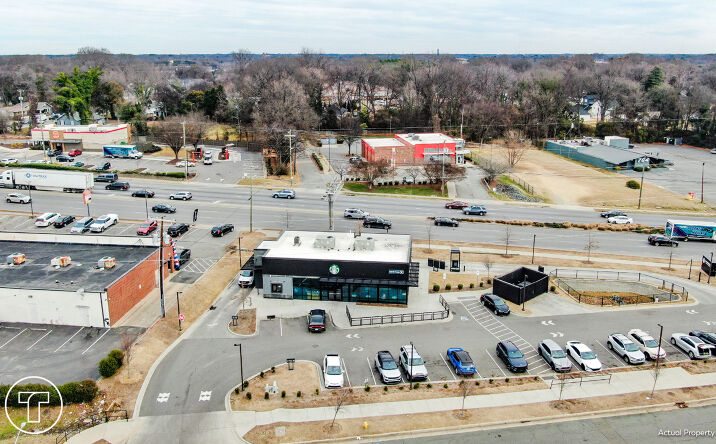Pictures of Retail property located at 4019 Brookshire Blvd, Charlotte, NC 28216 for sales - image #1