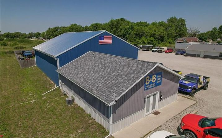 Pictures of Office property located at 2 Hodge St, Tilton, IL 61832 for sales - image #1