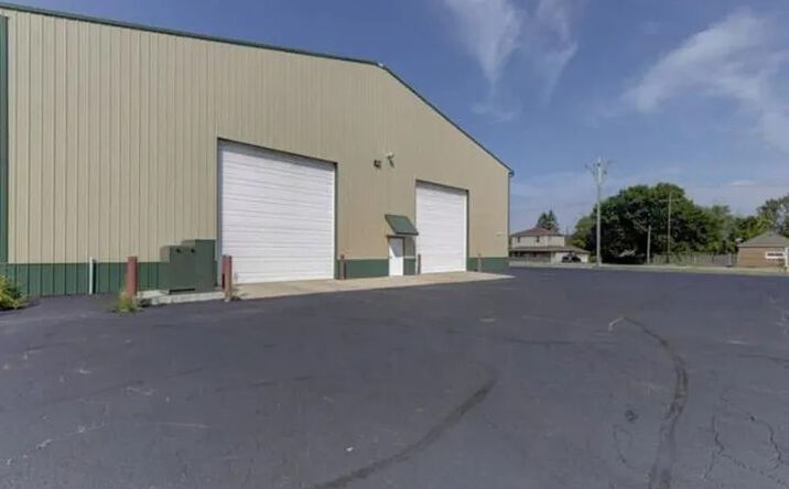 Pictures of Industrial property located at 4027 W Ridge Rd, Gary, IN 46408 for sales - image #1
