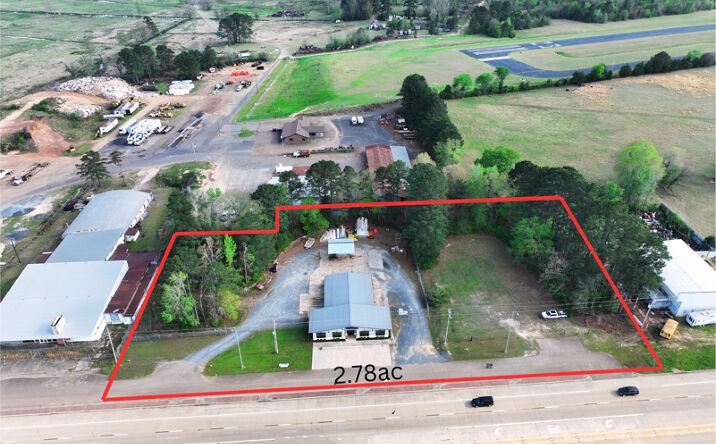 Pictures of Retail, Industrial property located at 1817 W Main St, Atlanta, TX 75551 for sales - image #1
