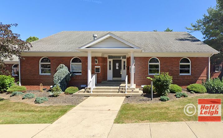 Pictures of Office property located at 302 N Cleveland Massillon Rd, Akron, OH 44333 for sales - image #1