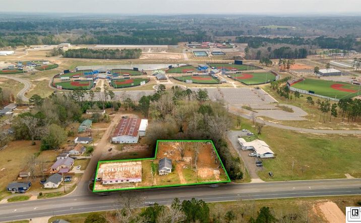 Pictures of Industrial, Mixed Use, Self Storage property located at 1801 S Vienna St, Ruston, LA 71270 for sales - image #1