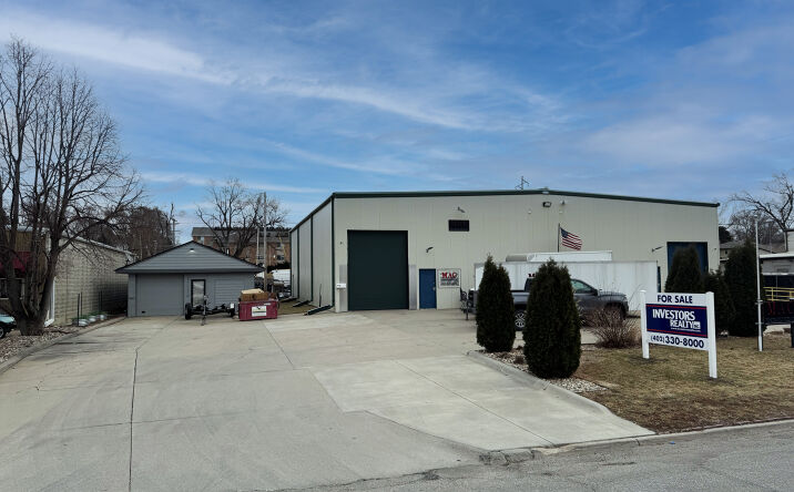 Pictures of Industrial property located at 2015 N 84th St, Omaha, NE 68134 for sales - image #1