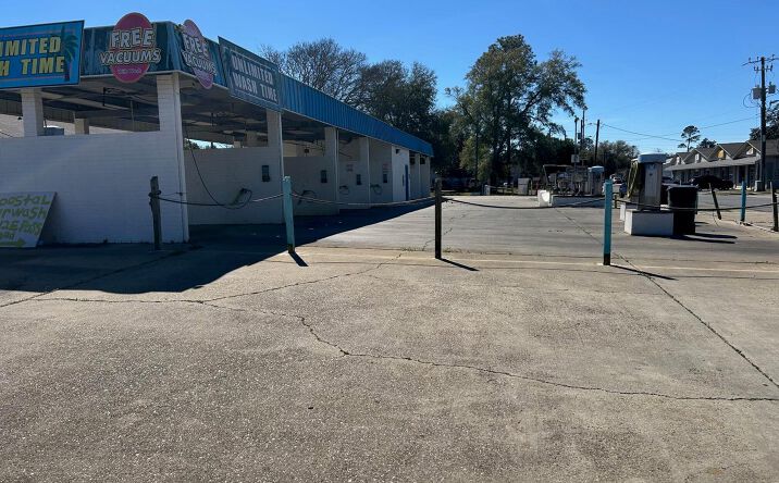 Pictures of Retail, Special Purpose property located at 2759 Pass Road, Biloxi, MS 39531 for sales - image #1