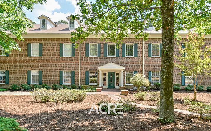 Pictures of Mixed Use, Office property located at 300 Silver Cedar Ct, Chapel Hill, NC 27514 for sales - image #1