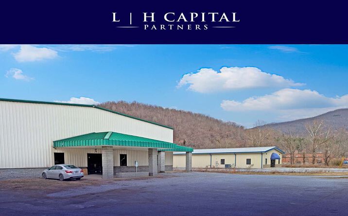 Pictures of Industrial property located at 150 & 152 Judge Don Lewis Blvd, Elizabethton, TN 37643 for sales - image #1