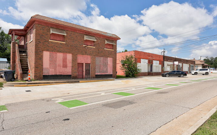Pictures of Mixed Use property located at 1909 N Lottie Ave, Oklahoma City, OK 73111 for sales - image #1