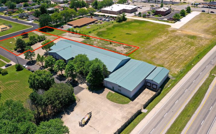 Pictures of Land property located at 1105 - 1123 West Florence Avenue, Peoria, IL 61604 for sales - image #1