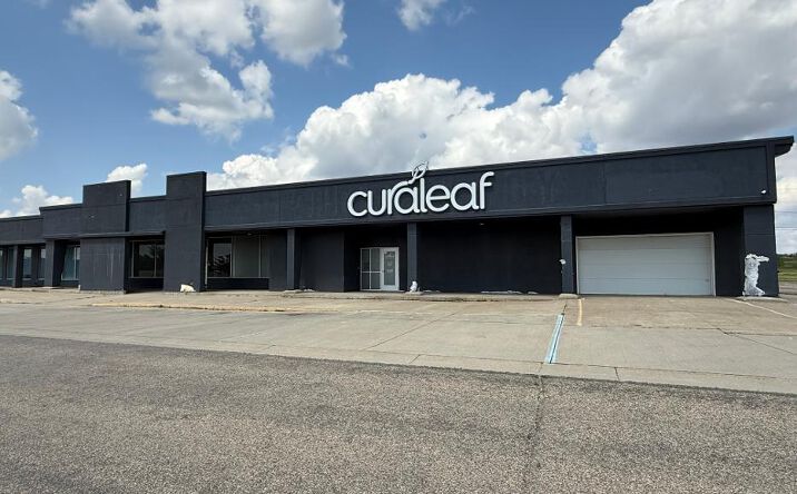 Pictures of Retail property located at 1513 Business Loop E, Jamestown, ND 58401 for sales - image #1