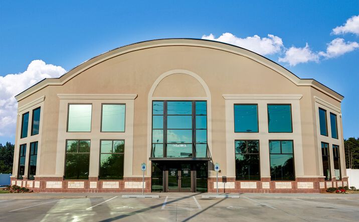 Pictures of Retail, Office, Mixed Use property located at 114 E 49th St, Texarkana, AR 71854 for sales - image #1
