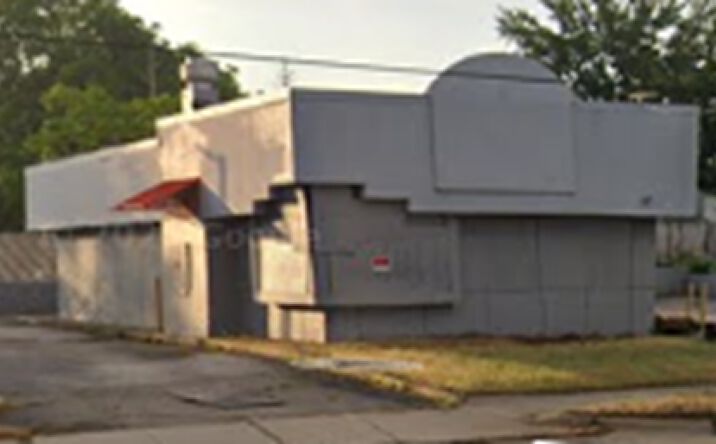 Pictures of Retail property located at 3043 Dort Hwy, Flint, MI 48529 for sales - image #1