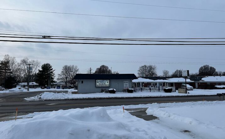 Pictures of Retail property located at 122 S UNION ST, Bryan, OH 43506 for sales - image #1