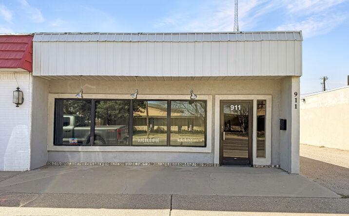 Pictures of Retail property located at 911 N Turner Street, Hobbs, NM 88240 for sales - image #1