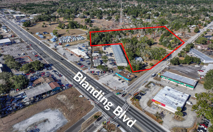 Pictures of Business for Sale property located at 401 MADISON Avenue, Orange Park, FL 32065 for sales - image #1