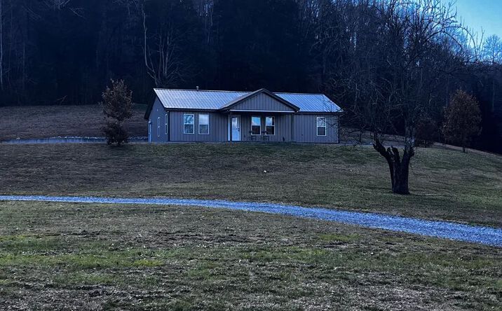 Pictures of Land property located at 1384 Oil Fork Rd, Burkesville, KY 42717 for sales - image #1