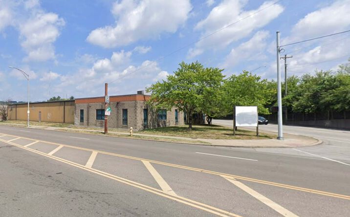 Pictures of Industrial, Office, Retail property located at 1605 Western Ave, Cincinnati, OH 45214 for sales - image #1