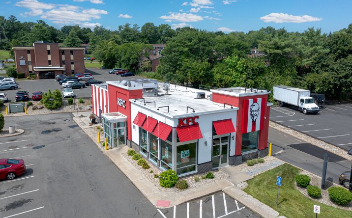 Pictures of Retail property located at 31 Town Line Rd, Wethersfield, CT 06109 for sales - image #1