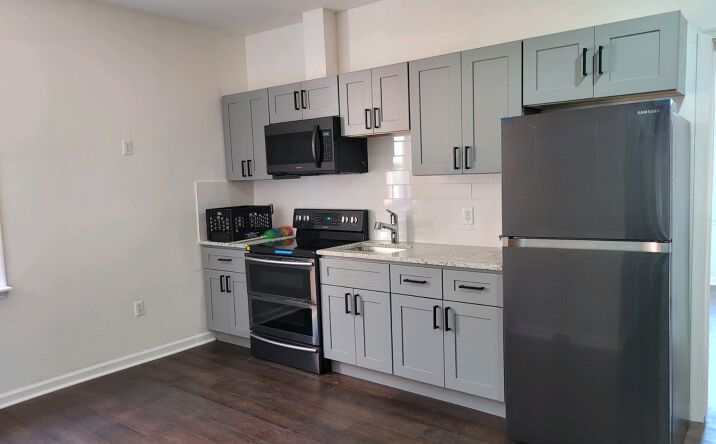 Pictures of Multifamily property located at 705 S 52nd St, Philadelphia, PA 19143 for sales - image #1