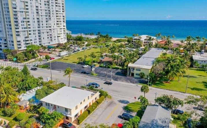 Pictures of Hospitality property located at 213 S Ocean Blvd, Pompano Beach, FL 33062 for sales - image #1