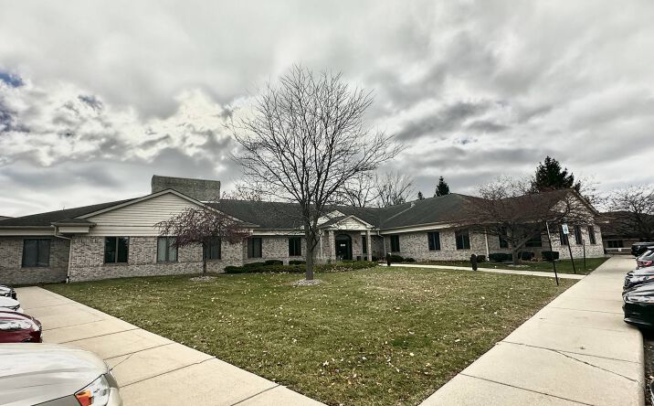 Pictures of Office property located at 6525 Centurion Drive, Lansing, MI 48917 for sales - image #1