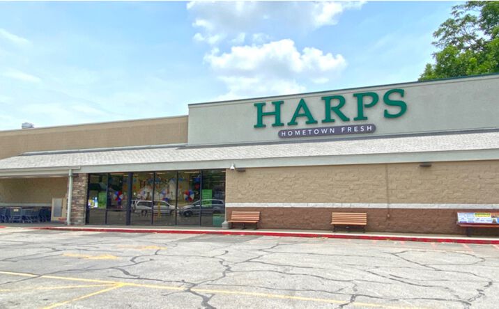 Pictures of Retail property located at 319 E Buchanan St, Prairie Grove, AR 72753 for sales - image #1