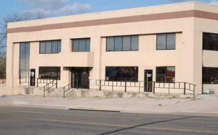 Pictures of Office property located at 1305 S Key Ave, Lampasas, TX 76550 for sales - image #1