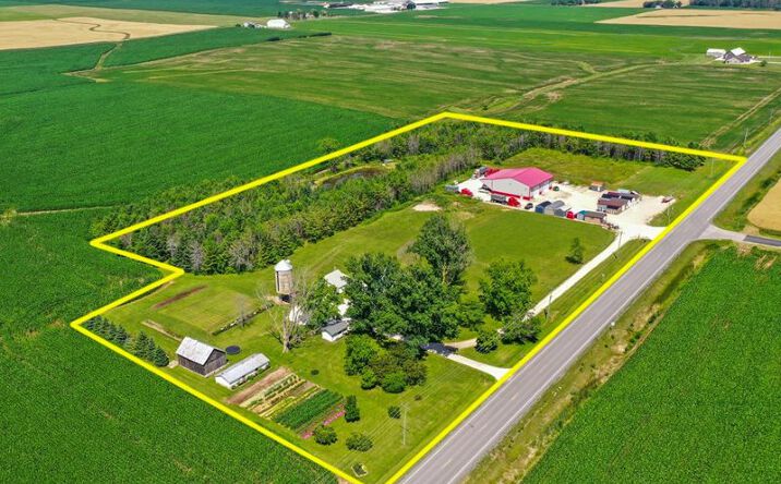 Pictures of Mixed Use, Self Storage, Special Purpose property located at 3106 E CTH V Mishicot, Mishicot, WI 54228 for sales - image #1