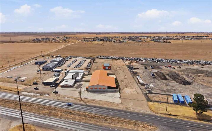Pictures of Industrial, Office property located at 3118 Slaton Rd, Lubbock, TX 79404 for sales - image #1